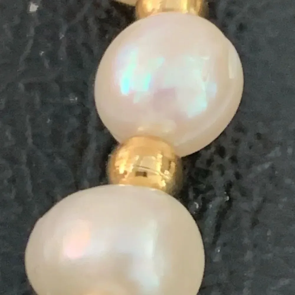 Genuine Freshwater Pearl Bracelet, Golden Heart Charm